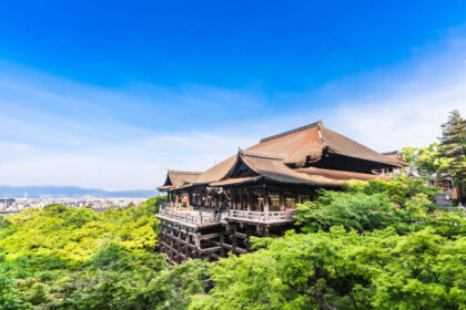 Kiyomizu Dera Temple, Kyoto | Beautiful natural scenery and various power spots