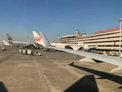 haneda | Japan City Tour | Travel agency in Tokyo Airplane waiting at Haneda Airport in Tokyo, Japan