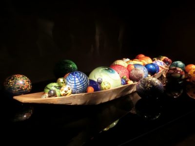 Dale Chihuly, Toyama City Glass Museum guide