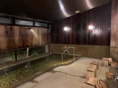 A small onsen bathing area in a hot spring in Japan