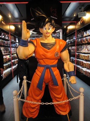 Large figurine of Goku from Dragon Ball in the Jump Shop anime and manga store in Japan