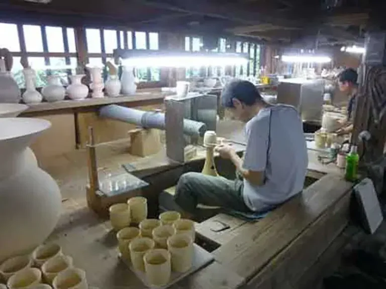 porcelain workshop