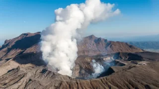 Mount Aso, Kumamoto | One of the world’s largest calderas and beautiful mountain scenery