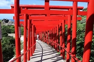 Torii gates of Motonosumi Inari Shrine