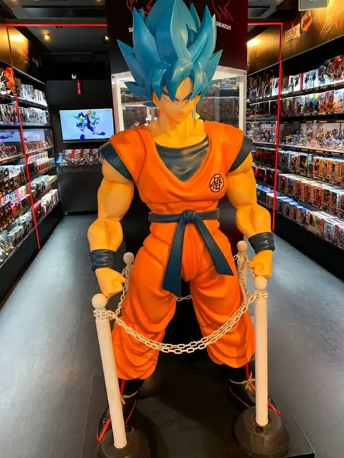 Goku | Japan City Tour | Travel agency in Tokyo Anime, Goku figure