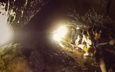 Narusawa Ice Cave – Mt. Fuji Lava Tube Guide 2026